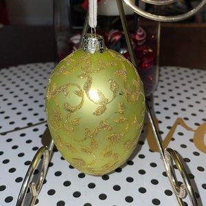 Santa’s Best Egg Ornament!